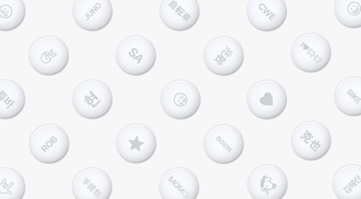 apple keynote spring loaded airtag personnalisation  apple keynote spring loaded airtag personnalisation