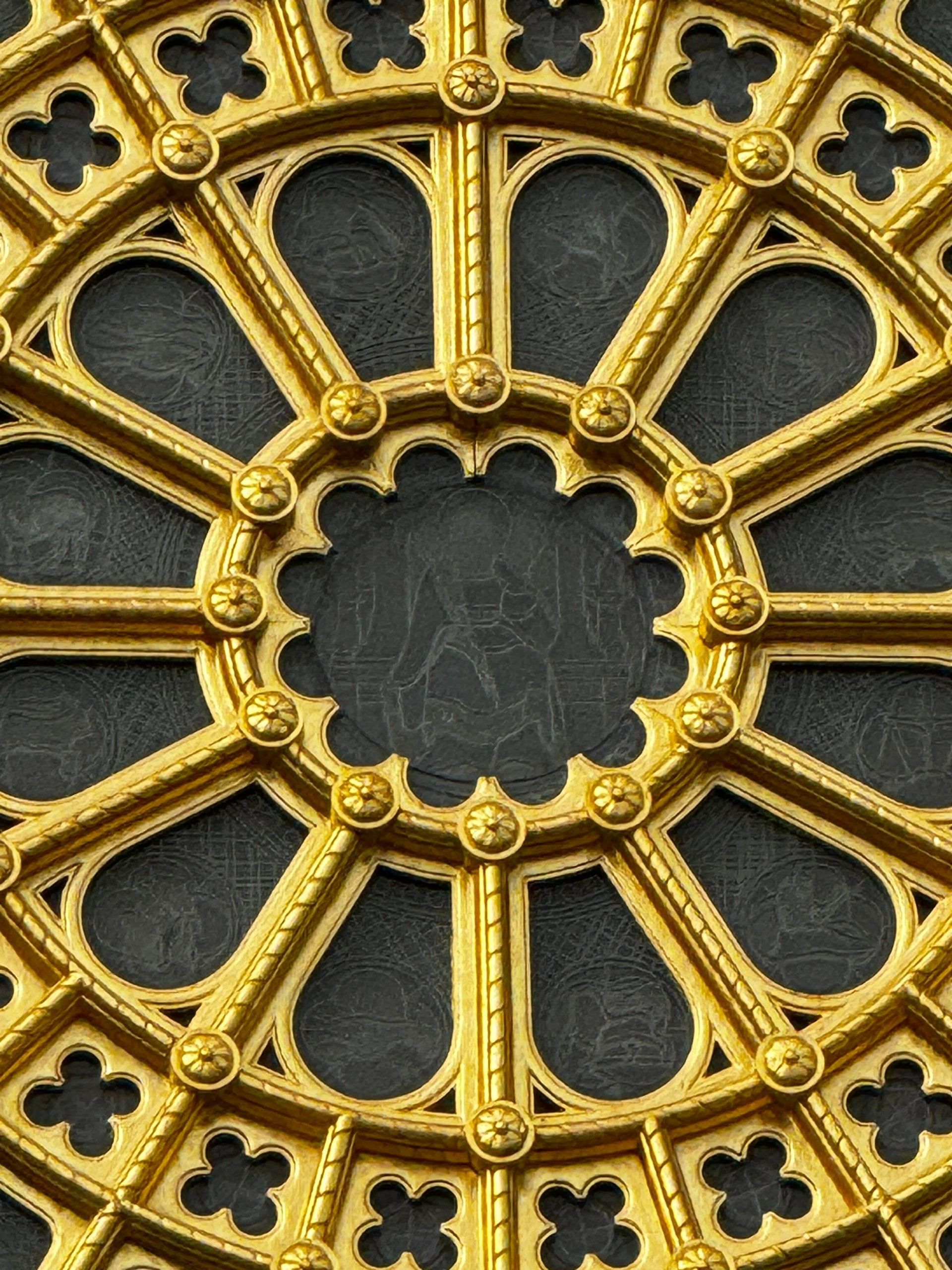 eglise zoom 5x iphone 15 pro max