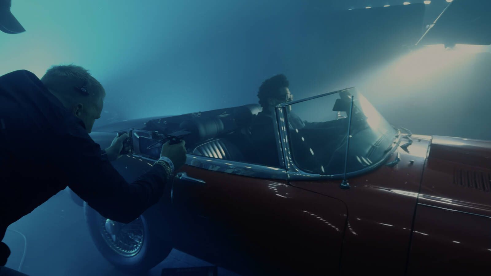 the weeknd clip iphone 16 pro