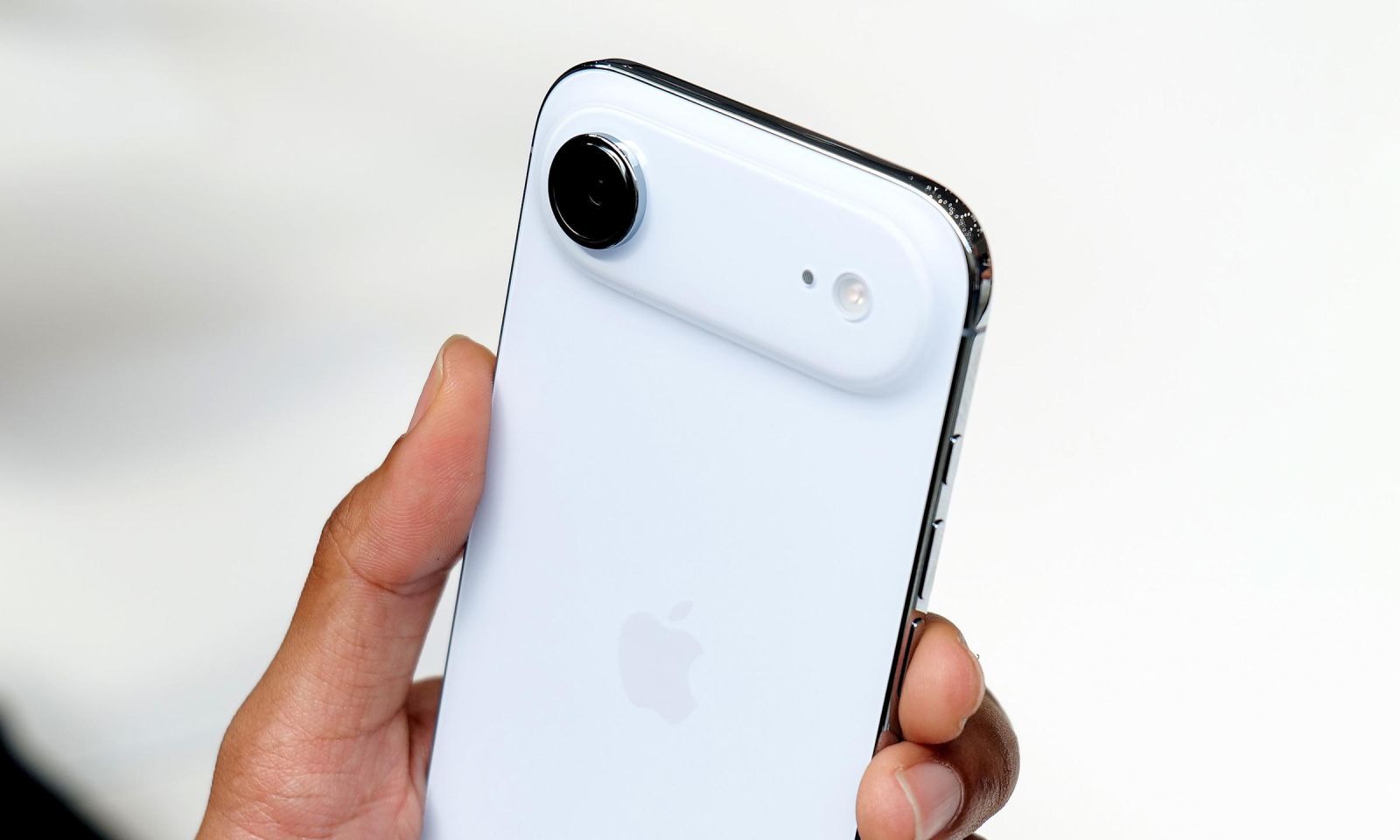 iphone air prise en main engadget