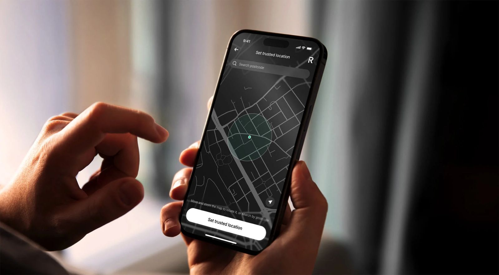 Revolut déploie un mode rue contre les vols de smartphones