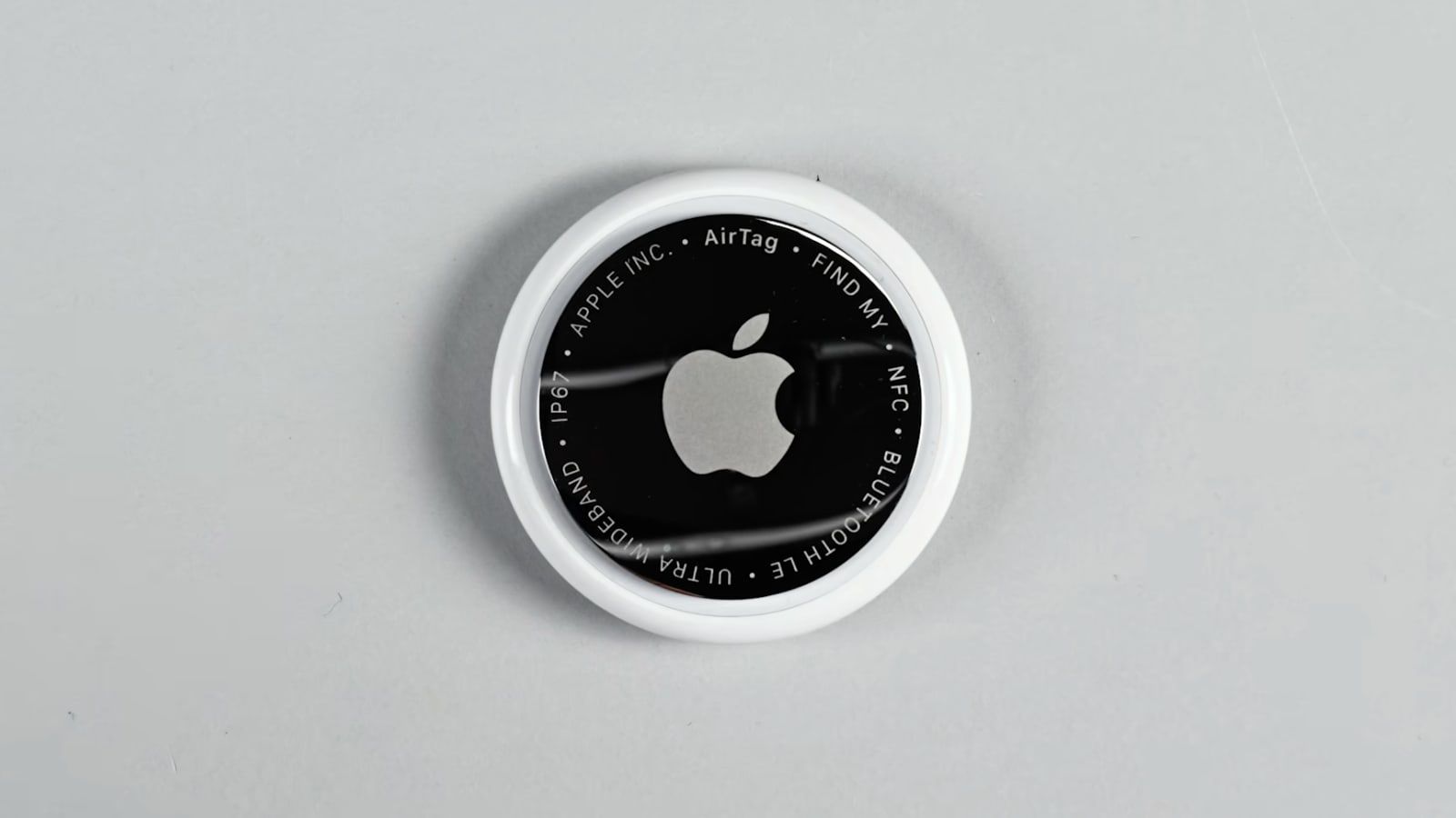 iFixit a démonté le nouvel AirTag 2 !