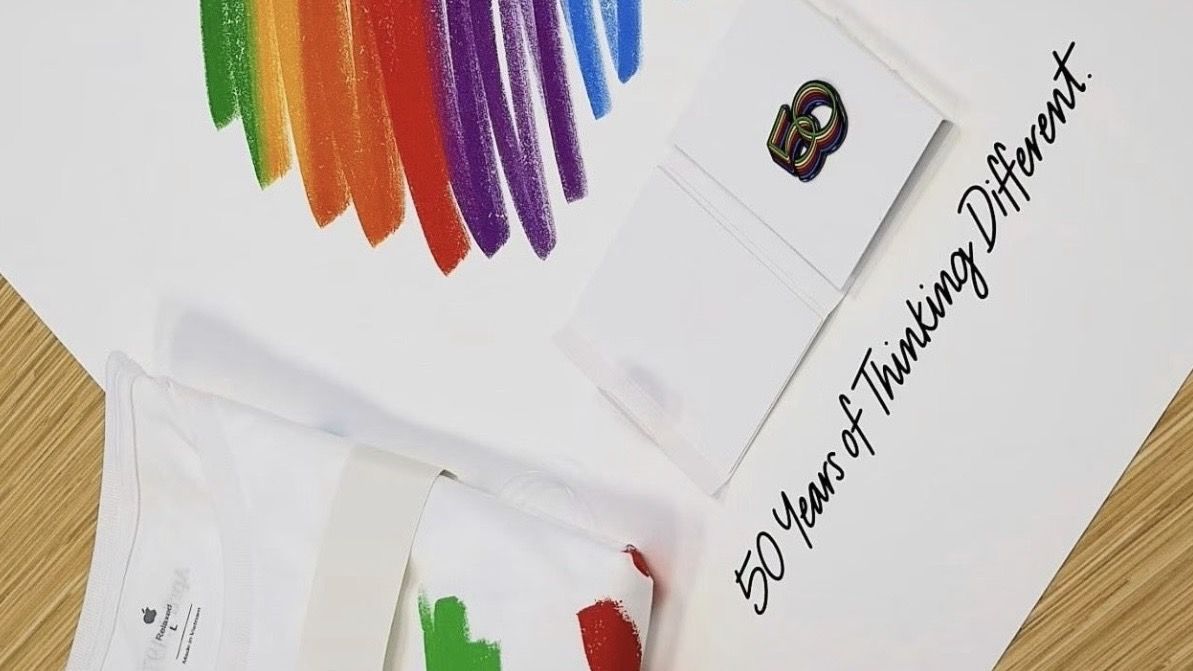 Apple offre un kit collector à ses employés pour ses 50 ans