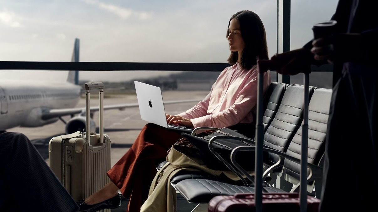 macbook pro m5 max aeroport