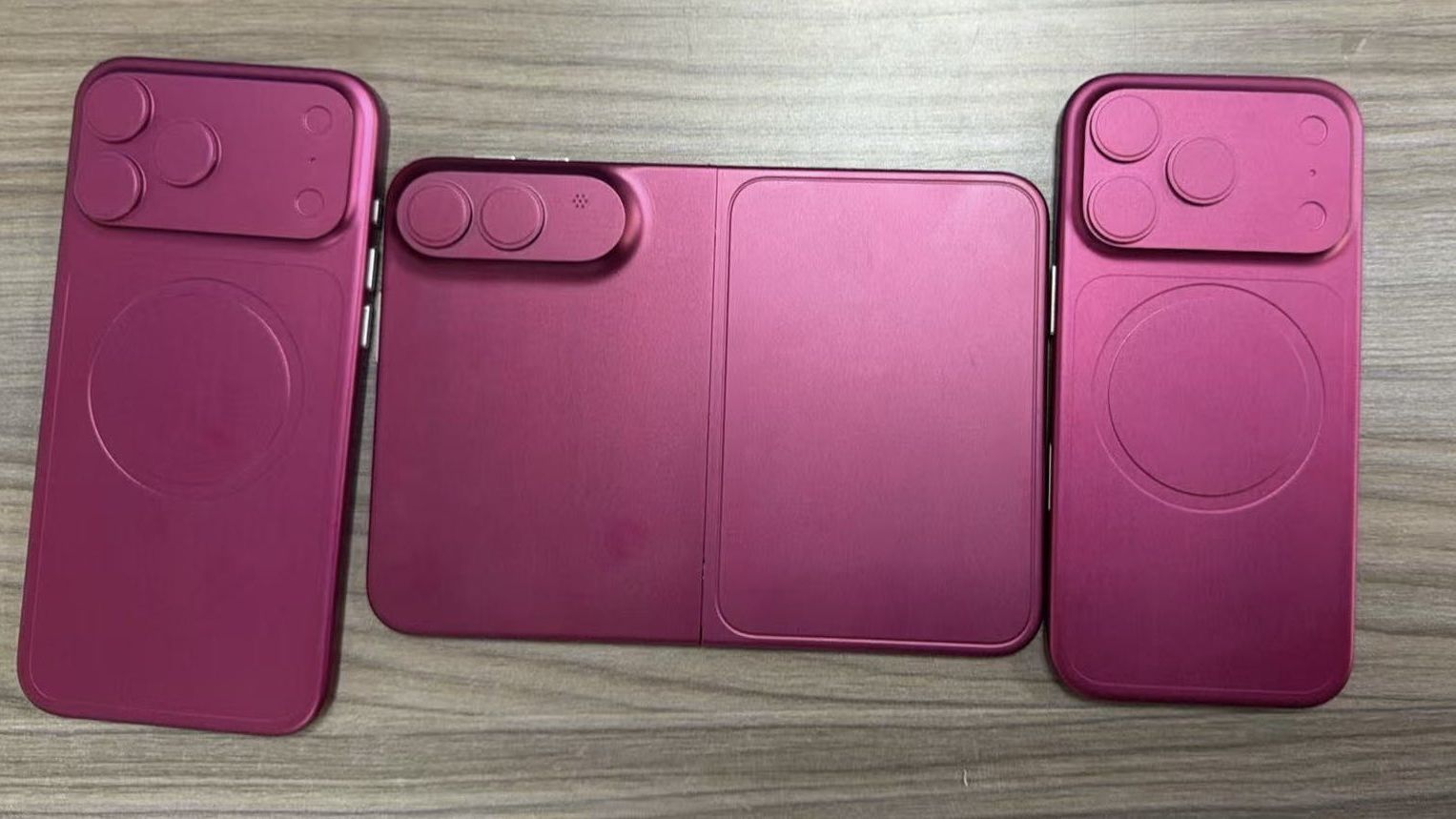 Le design des iPhone Fold et iPhone 18 Pro dévoilé en maquettes
