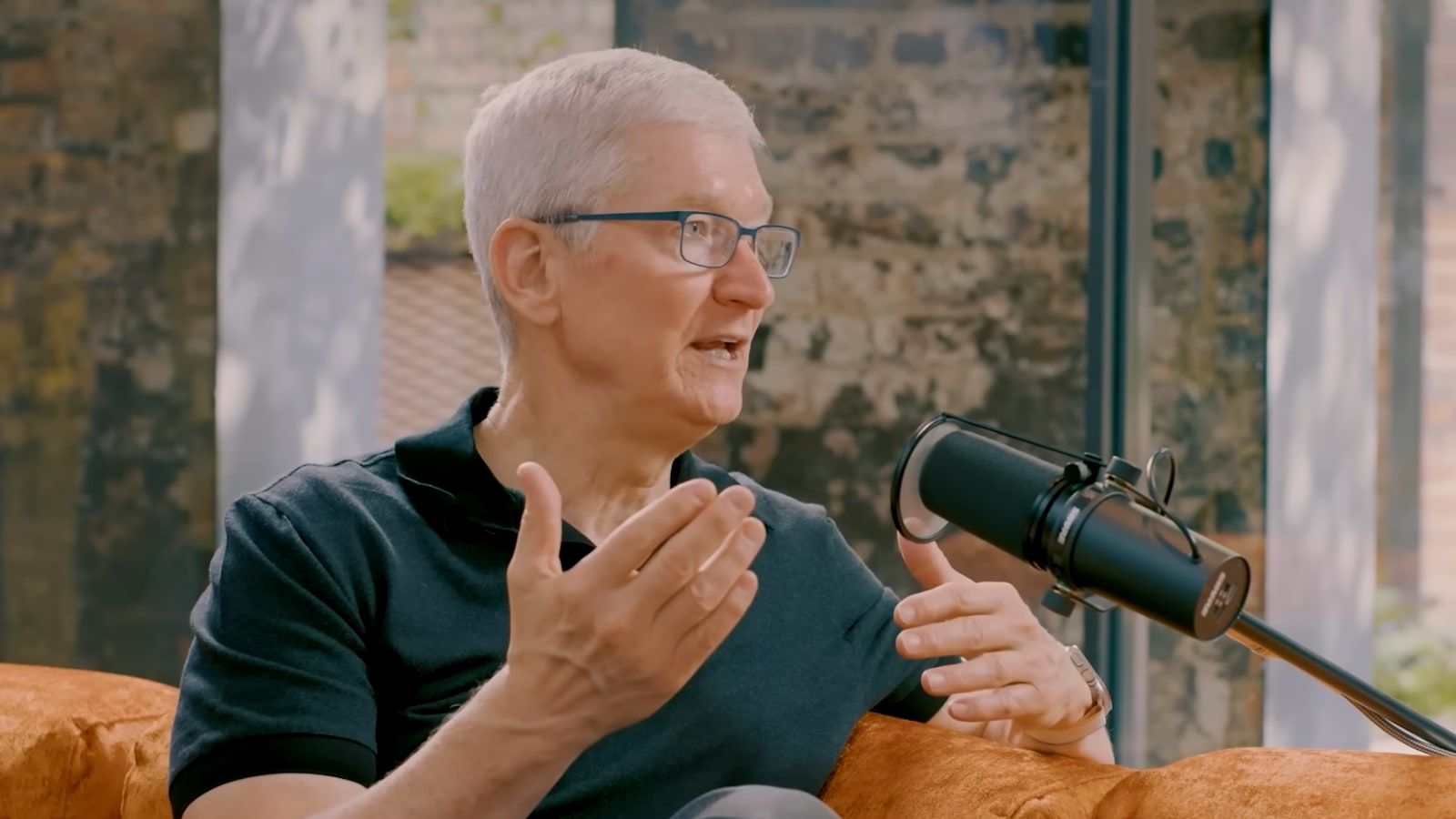 Tim Cook explique qu’Apple recrute même sans diplôme