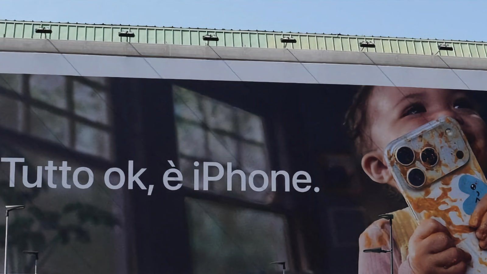 Apple retire une pub en Italie après des accusations de « baby-sitting électronique »