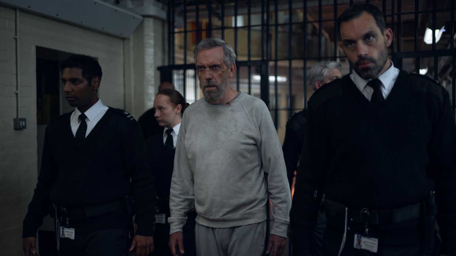 The Wanted Man : date et premières images de Hugh Laurie dans la série Apple TV