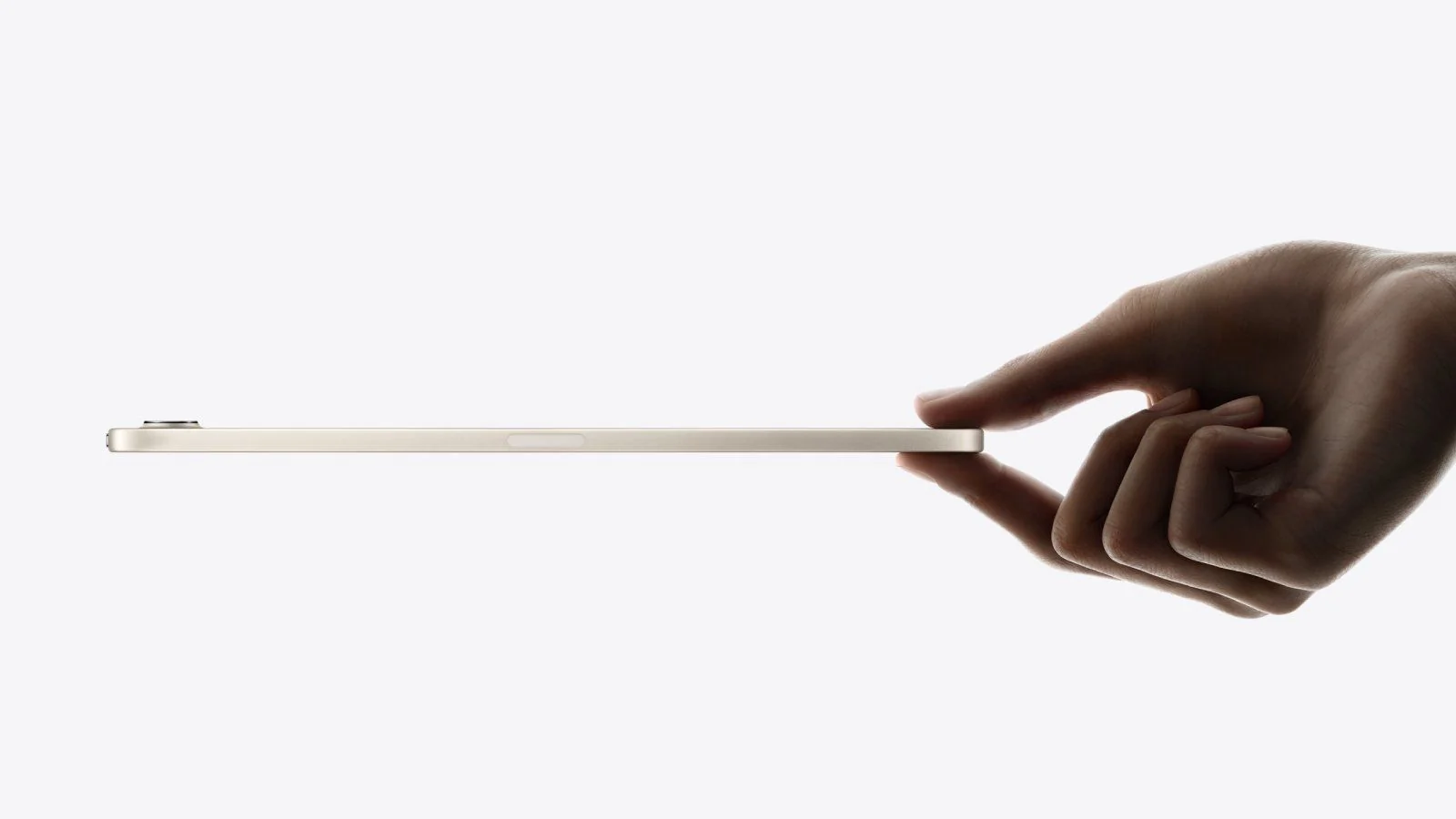 Pourquoi l’iPad mini 8 n’est présenté pincé entre les doigts en Corée du Sud
