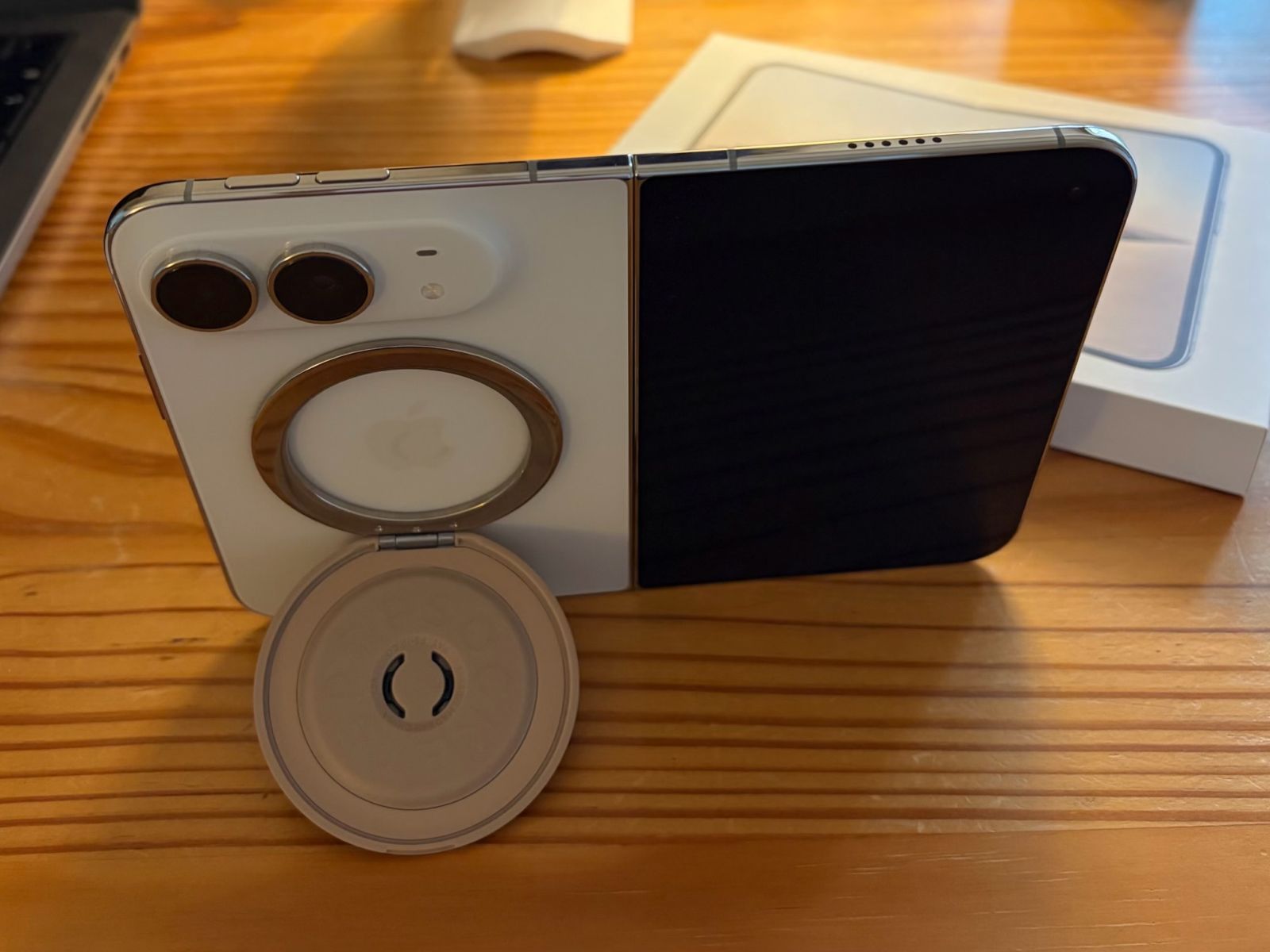 iphone duo popsockets