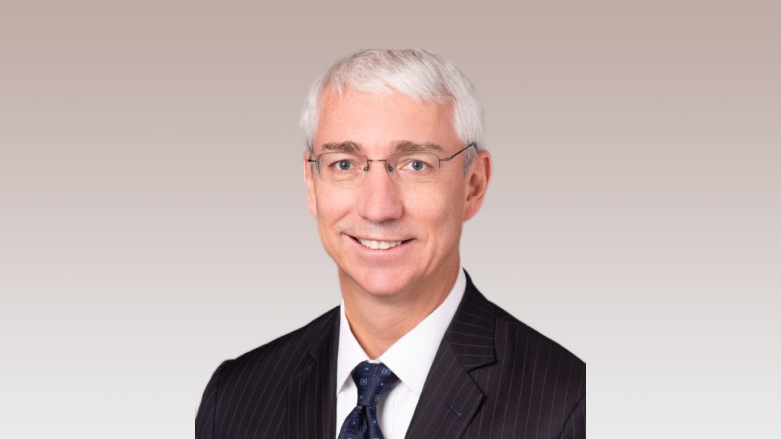 Apple recrute un ancien avocat de Meta pour piloter ses litiges