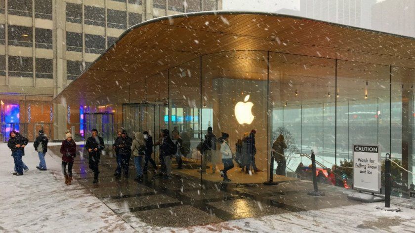apple store chicago opening hours