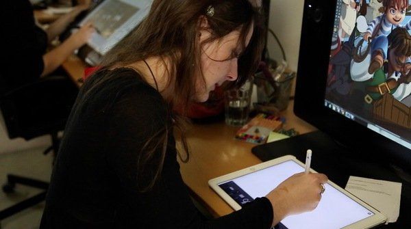 pencil-apple.jpg pencil-apple.jpg