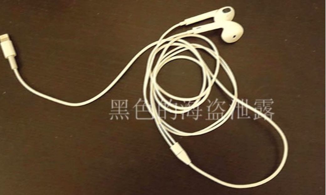 iphone-earpods-lightning.jpg iphone-earpods-lightning.jpg