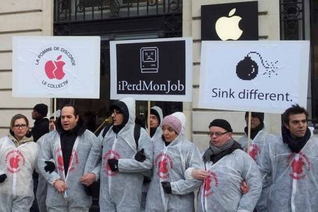 des-revendeurs-apple-ont-manifeste-leur-colere-devant-un-apple-store