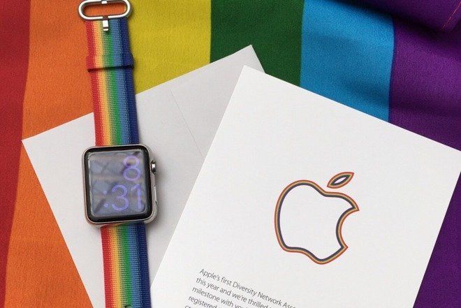 apple-watch-gay-bracelet.jpg apple-watch-gay-bracelet.jpg