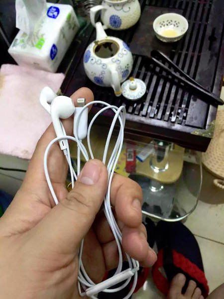 ecouteur-iphone-7-lightning.jpg ecouteur-iphone-7-lightning.jpg