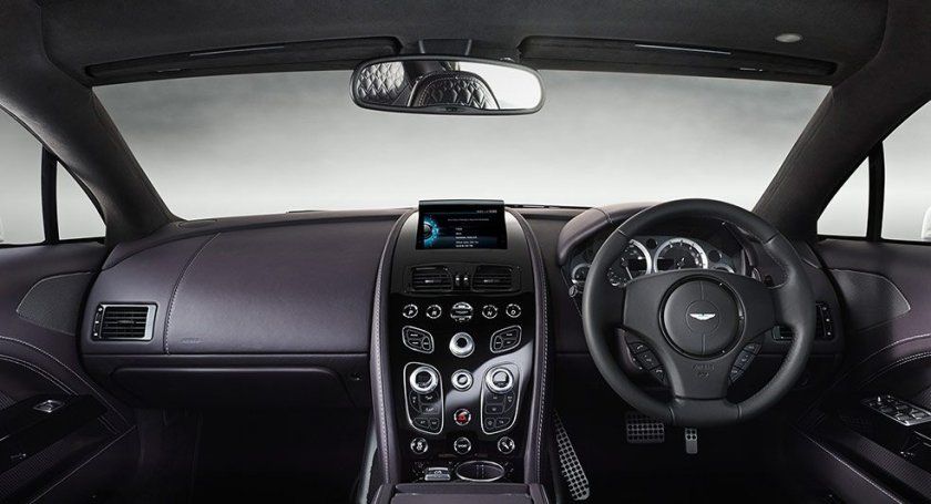 aston martin carplay aston martin carplay