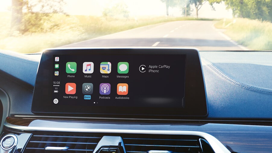 BMW offre veicoli senza Apple CayPlay per mancanza di chip