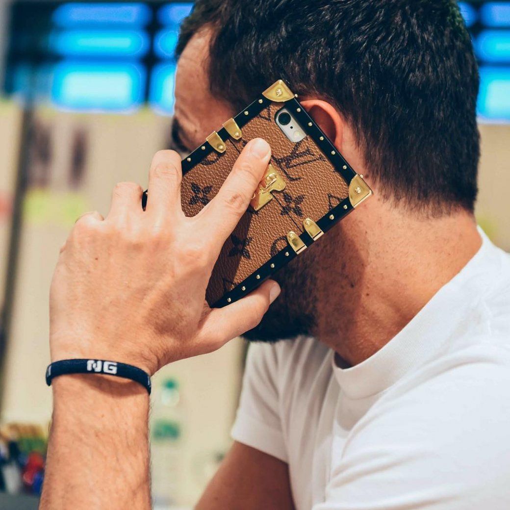 vuitton-iphone.jpg vuitton-iphone.jpg