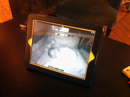 Smart Baby Monitor, le babyphone des bébés 2.0 ! Smart Baby Monitor, le babyphone des bébés 2.0 !