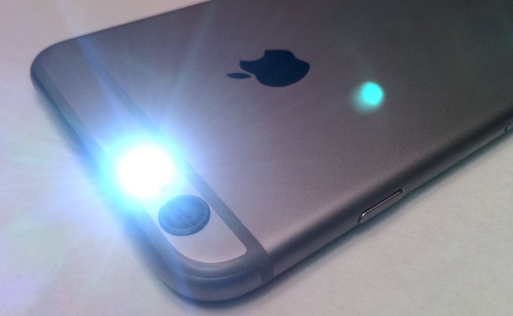 comment activer flash pour appel iphone