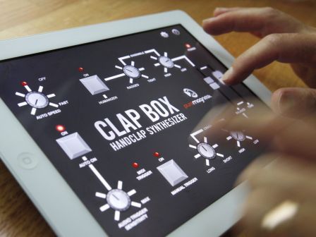 clap-box-ipad clap-box-ipad